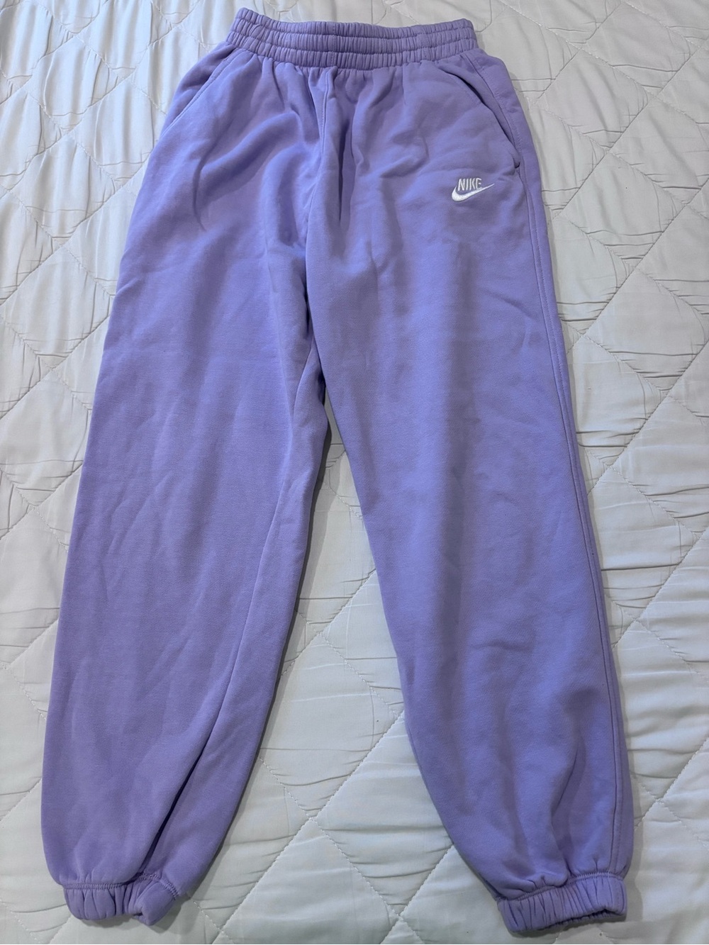 Nike Girls’ Sportswear Club Fleece Joggers Light Purple Size L
